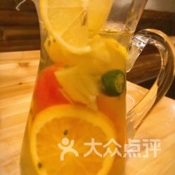 探尋吳川十字街的冷飲記憶 一口清涼，一街鄉愁